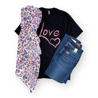 Love Graphic Tee